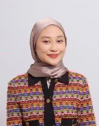 A person wearing a scarf and a jacket

AI-generated content may be incorrect., Picture